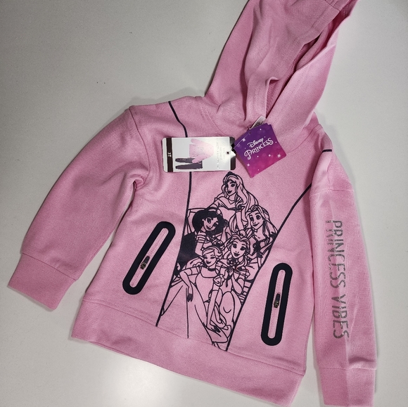 Princess - Picture 3 of 5